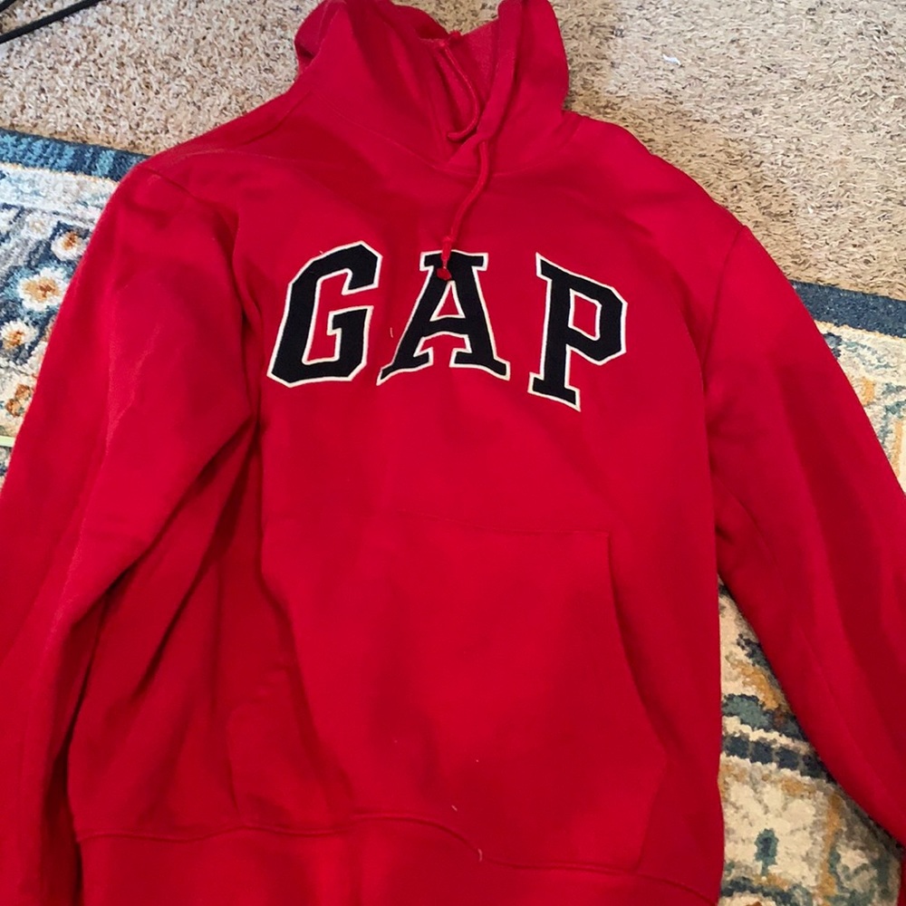 Men’s GAP hoodie